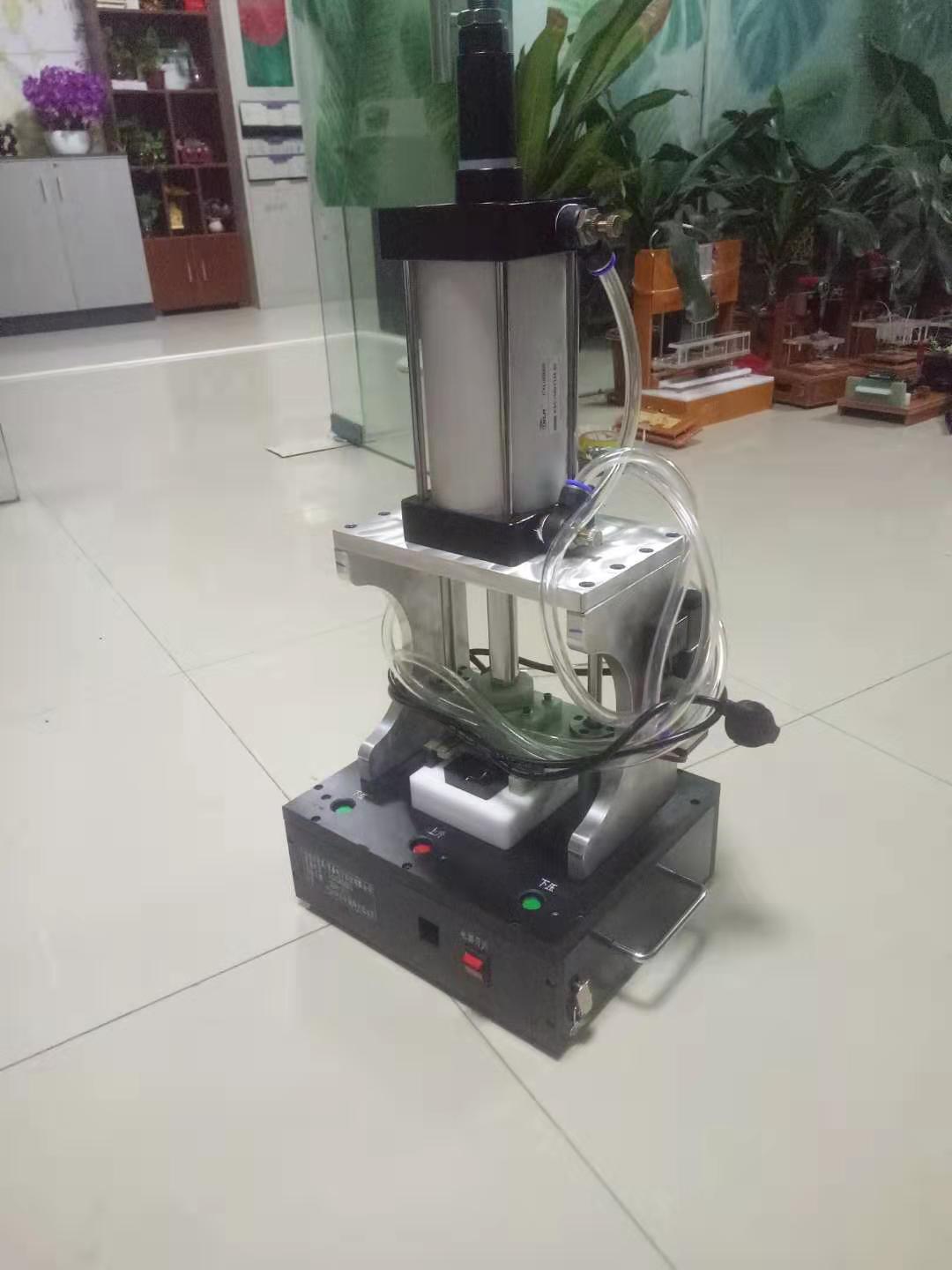 气动冲压治具11