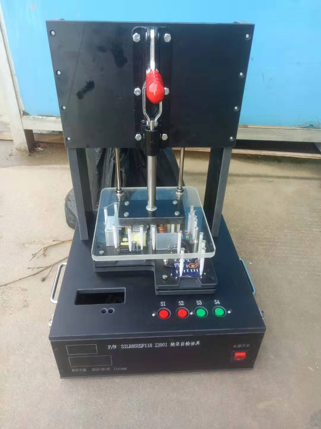 功能测试治具22